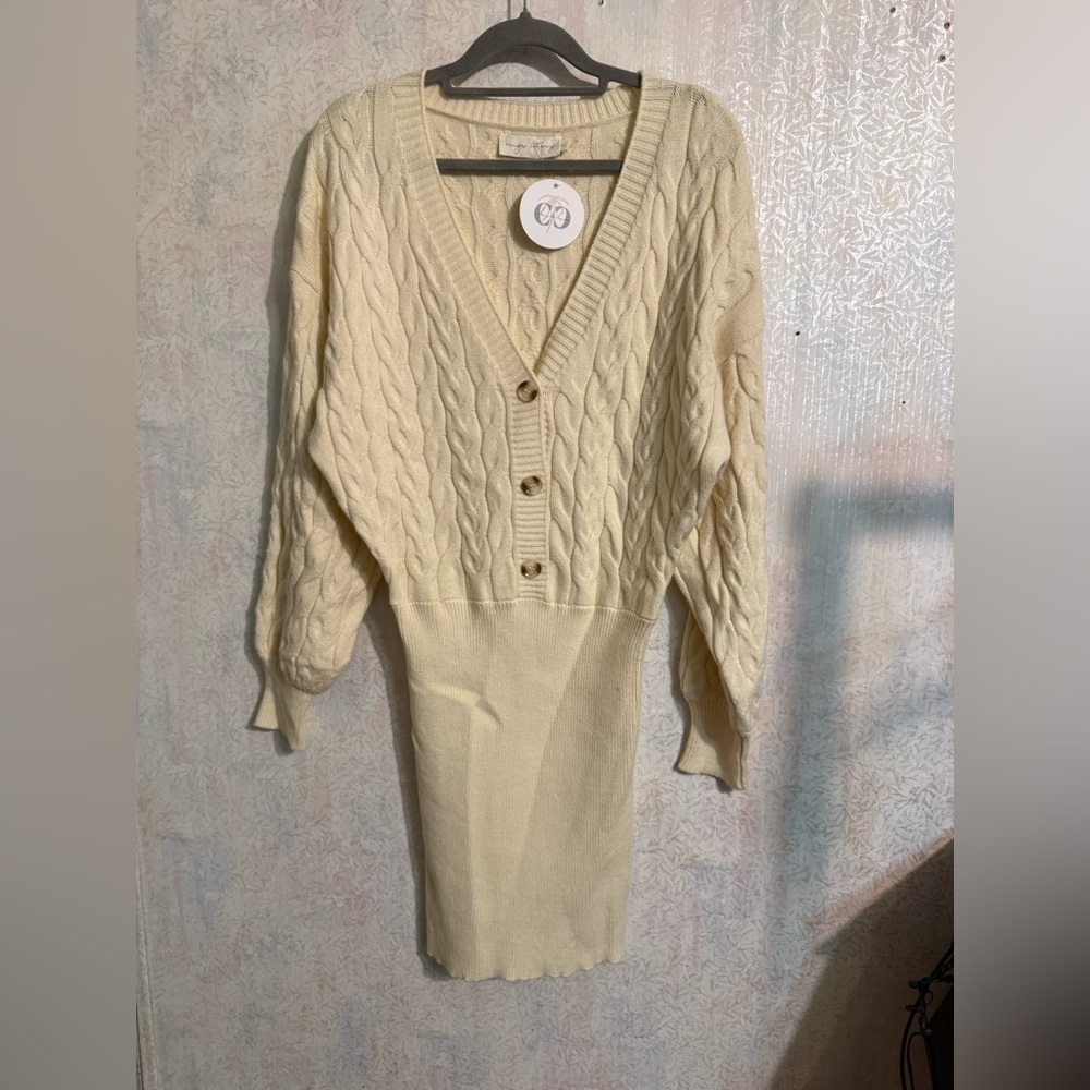 Shey and Shawn Elegant V-Neck Cable Knit Dress With Pencil Skirt - Cream, Sm